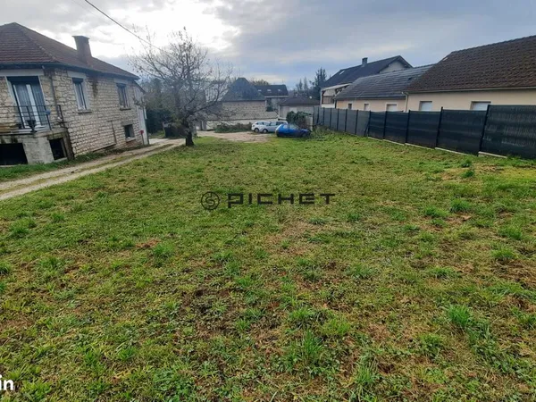 Terrain 838 m² MALEMORT