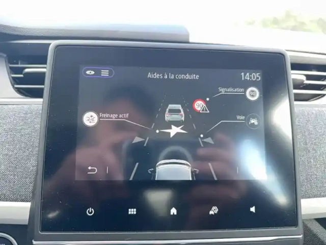 Renault Zoé zoe r110 - my22 — photo 32