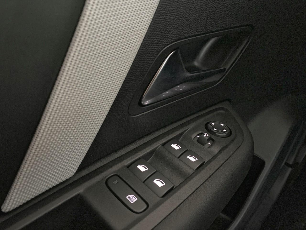Citroën C4 hybride 145 ch e-dcs6 max — photo 20