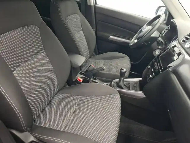 Suzuki Vitara 1.0 boosterjet — photo 9