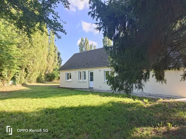 Joli pavillon de 70 m2 hab refait a neuf avec garage sur 1450 m2 de terrain clos proche toutes commo