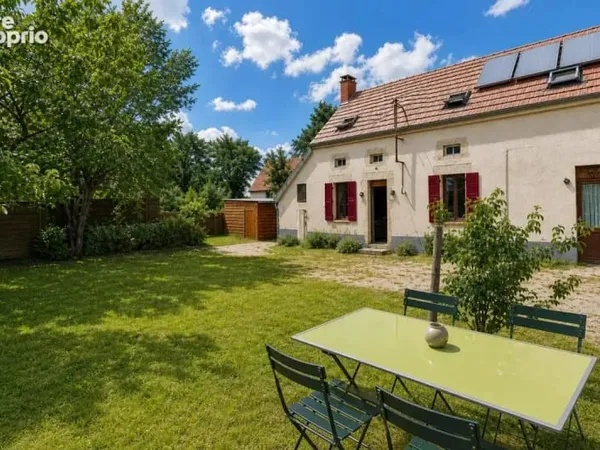 Maison de 5 pièces de 130 m² à Louroux-de-Bouble