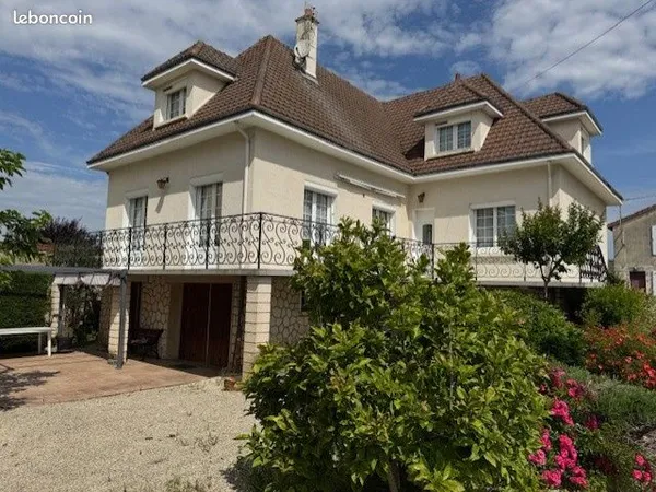 Maison 6 pièces 152 m²