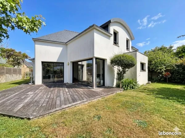 Maison 5 pièces 145 m²