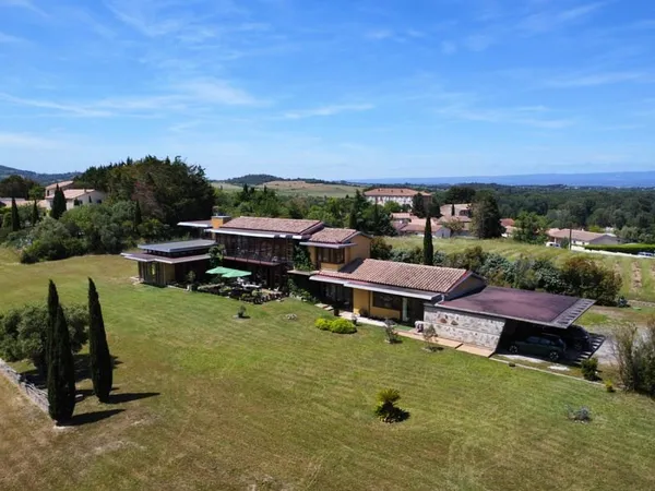 MAISON D'ARCHITECTE D'EXCEPTION VUE PANORAMIQUE RARE A COUFF