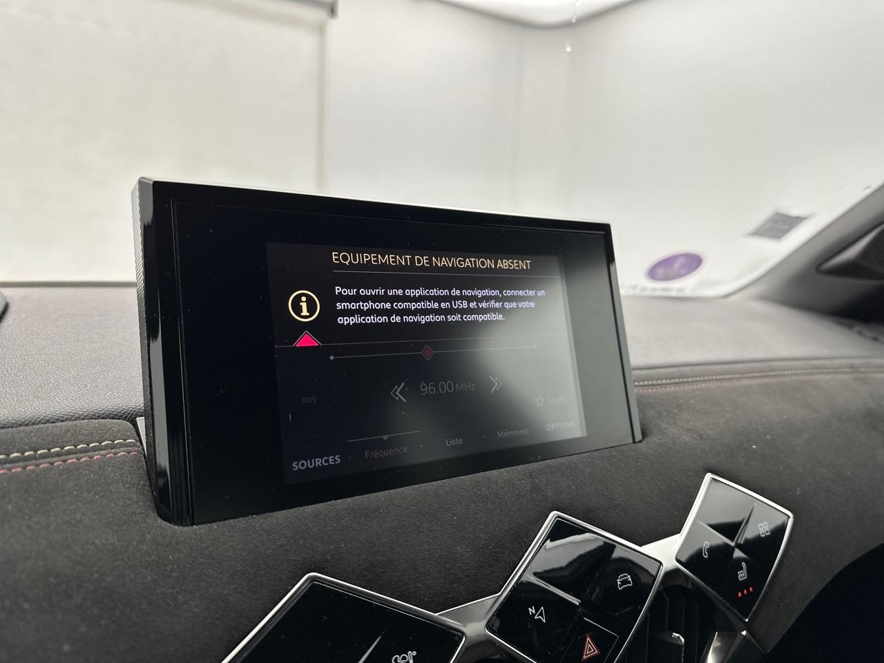 Ds Ds 3 crossback puretech 130 eat8 performance line — photo 11