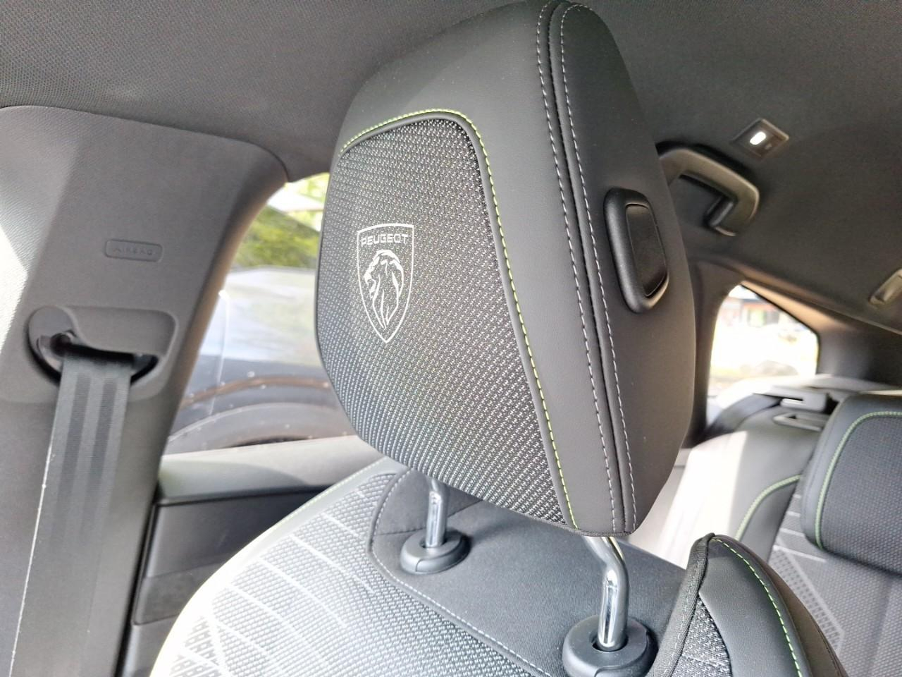 Peugeot 308 sw 1.2 hybrid 145ch gt e-dcs6 — photo 17