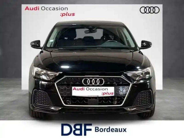 Audi A1 25 tfsi 95 ch s tronic 7 design luxe — photo 7