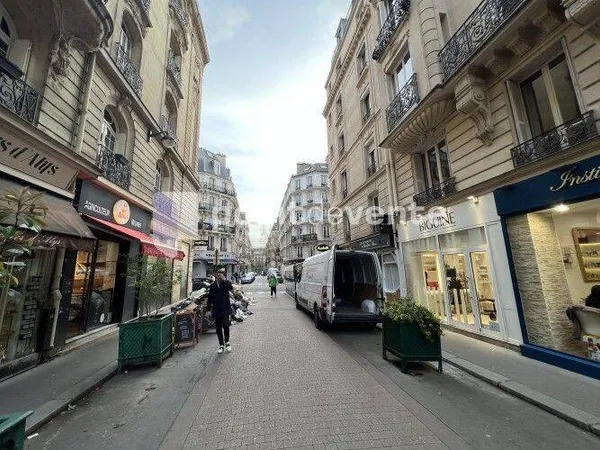 Local commercial 58 m²