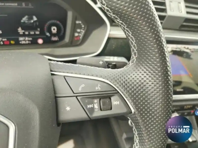 Audi Q3 35 tfsi 150ch s line s tronic 7 — photo 15