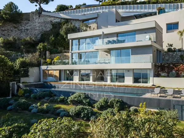 Villa 10 pièces 360 m²