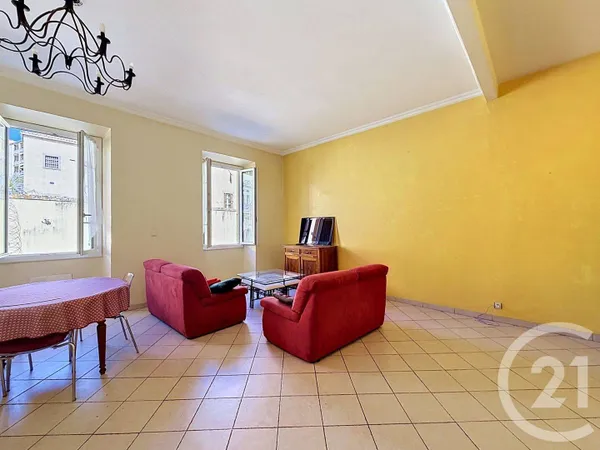 Appartement 3 pièces 87 m²