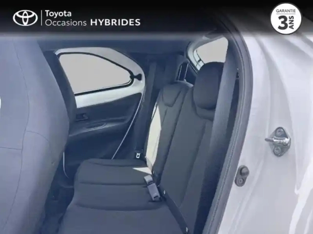 Toyota Aygo X 1.0 vvt-i 72ch dynamic my24 — photo 12