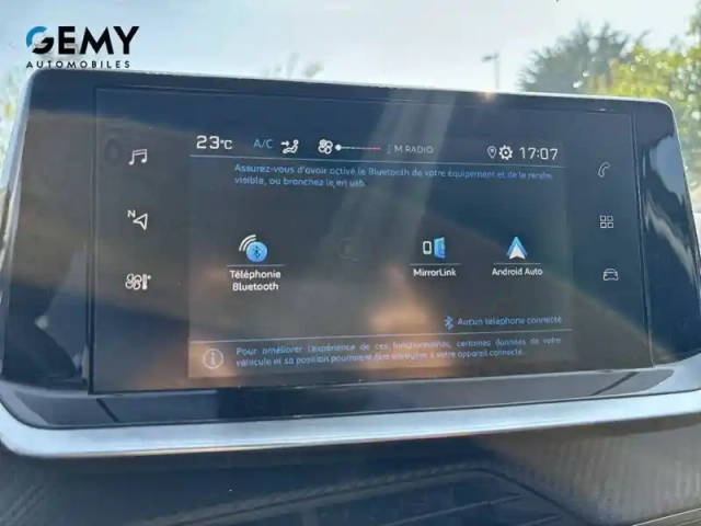 Peugeot 2008 puretech 100 s&amp;s bvm6 — photo 18