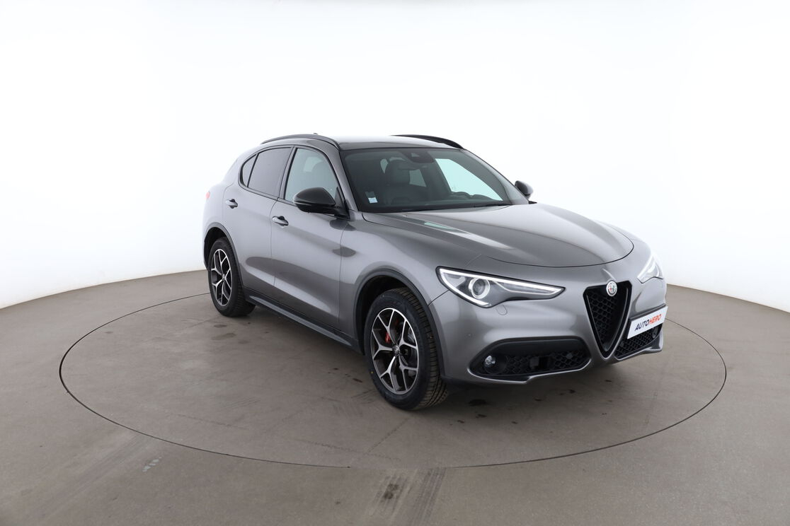 Alfa Romeo Stelvio 2.2 Diesel Q4 Super AT8 — photo 7