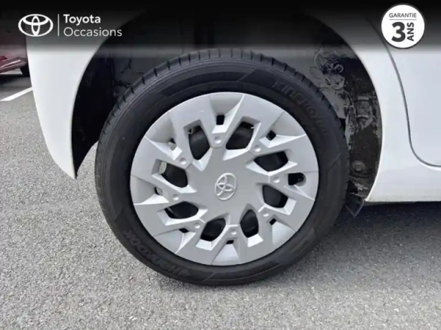 Toyota Aygo 1.0 vvt-i 72ch x-play 5p my21 — photo 8