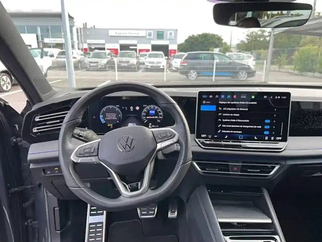 Volkswagen Tiguan 2.0 tdi 150ch dsg7 — photo 35