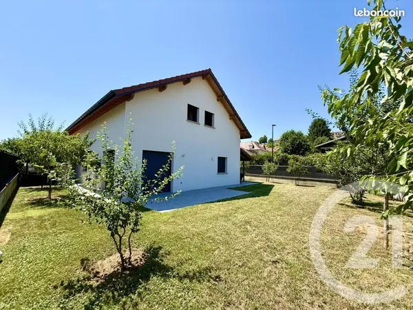 Maison 6 pièces 210 m²