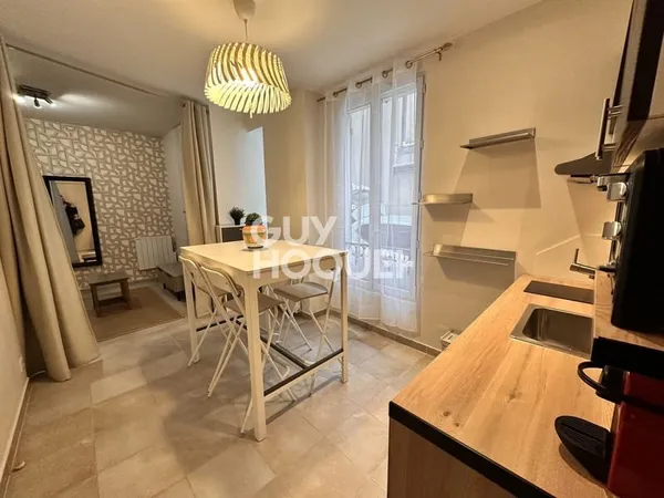 Studio 1 pièce 21 m²