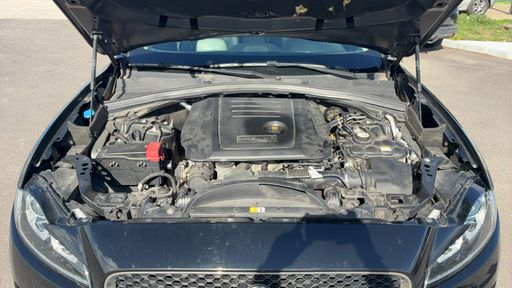 Jaguar F-Pace 2.0 D 163 2WD - Prestige – 2018 – 120482 km – Diesel – Boîte Manuelle — photo 42