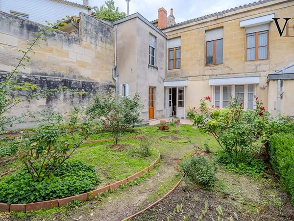 Maison 7 pièces - 180 m² - Bordeaux Saint-Seurin
