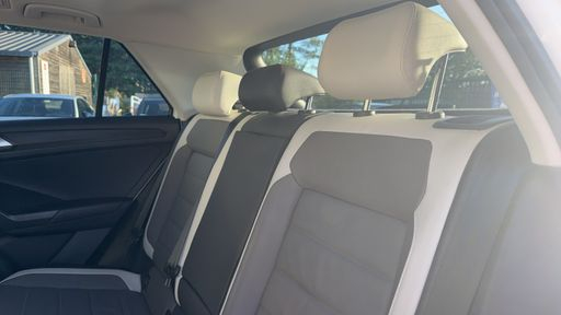 Volkswagen T-Roc 2.0 TDI 150 DSG7 - Carat Exclusive – 2019 – 115542 km – Diesel – Boîte Automatique — photo 31