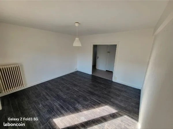 Loué grand F3 avec jardin