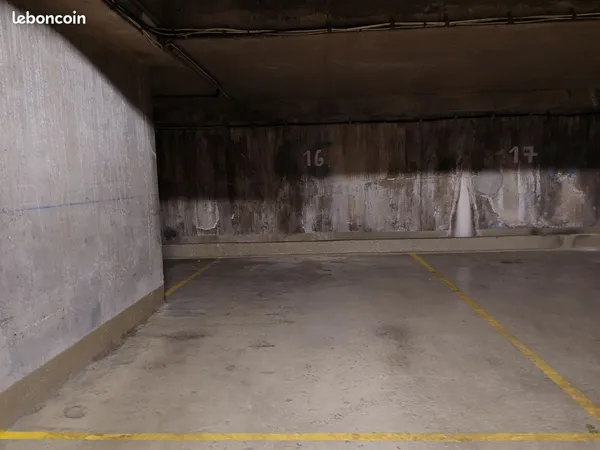 Parking a louer