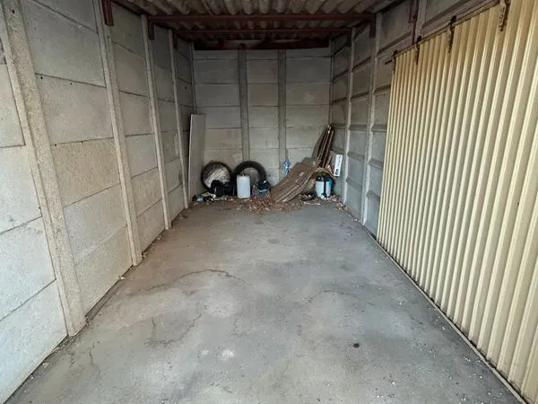 Garage à vendre