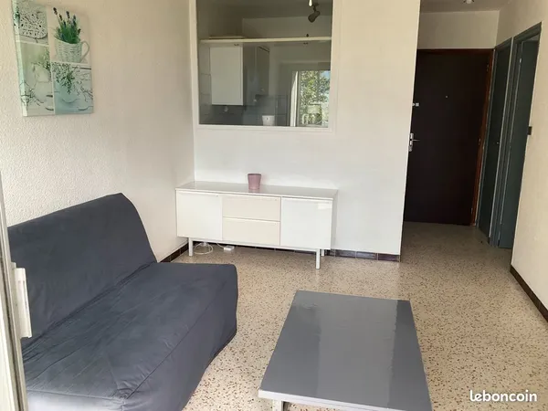 LOCATION F2 a l'année