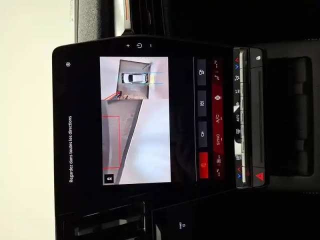 Renault Scenic e-tech electrique 220 ch grande autonomie — photo 101