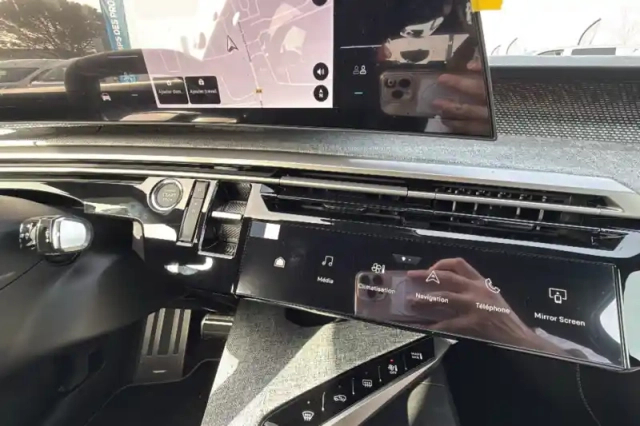 Peugeot 3008 electrique 230 ch grande autonomie 97 kwh — photo 20