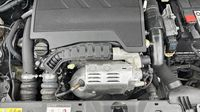 Peugeot 2008 1.2 PureTech 130ch S&S Allure Pack — photo 20