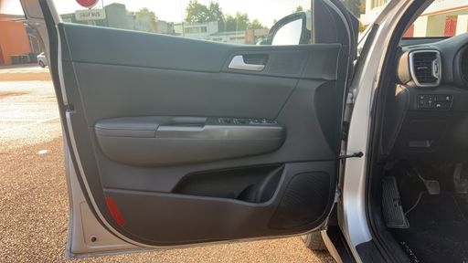 Kia Sportage 1.7 CRDi 115 ISG - Active – 2018 – 136384 km – Diesel – Boîte Manuelle — photo 39