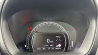 Toyota Aygo X 1.0 VVT-i 72ch Design S-CVT MY23 — photo 10