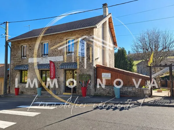 BAR / RESTAURANT AVEC LICENCE IV MURS + FONDS + APPARTEMEN