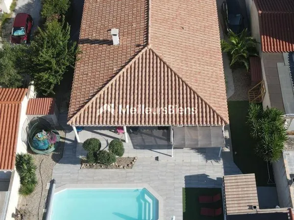 Maison de plain-pied 5 pièces 135 m²