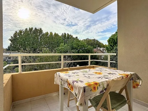 Studio 1 pièce 27 m²
