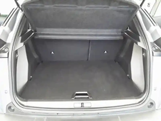Peugeot 2008 bluehdi 130 s&amp;s eat8 — photo 30
