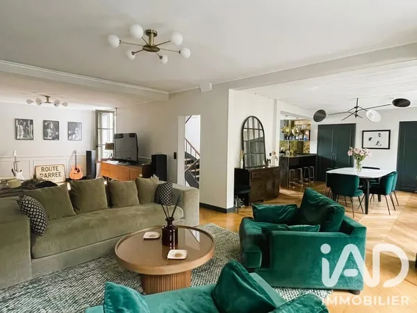 Appartement 7 pièces 164 m²