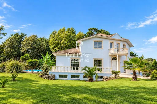 Chambre d'hôtes 7 pièces 240 m²