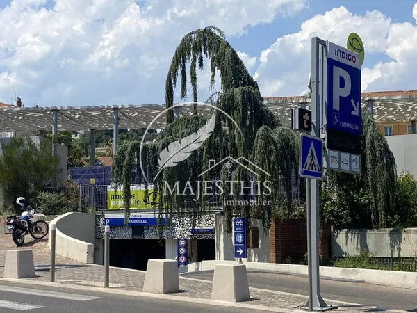 PLACE DE PARKING PRIVATIVE PARKING INDIGO