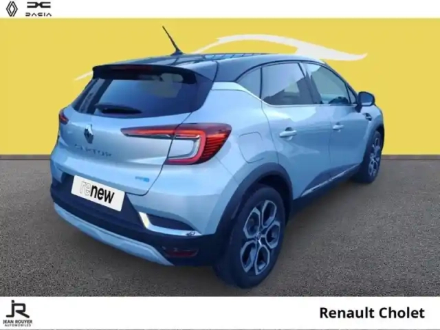 Renault Captur 1.6 e-tech hybride rechargeable 160ch intens -21 — photo 12
