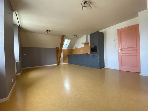 APPARTEMENT T4 en duplex