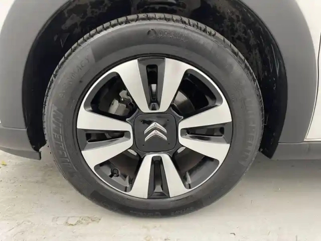 Citroën C3 puretech 83 ch bvm5 — photo 17