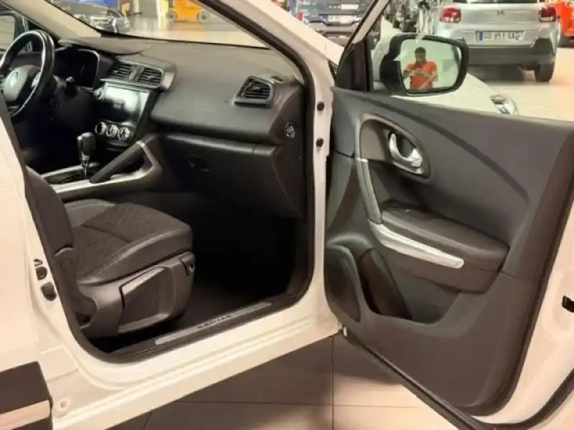 Renault Kadjar 1.5 blue dci 115ch intens edc - 21 — photo 12