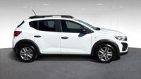 Dacia Sandero 1.0 TCe 90ch Stepway Essential — photo 4