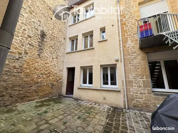 Maison 1 pièce 92 m²