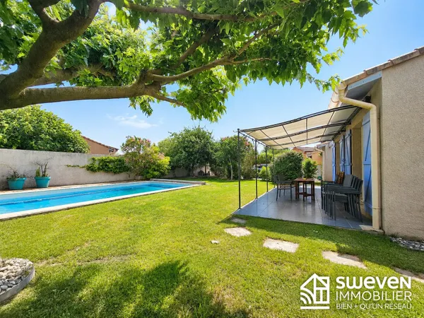 Villa familiale avec piscine, jardin arboré et dépendance à F