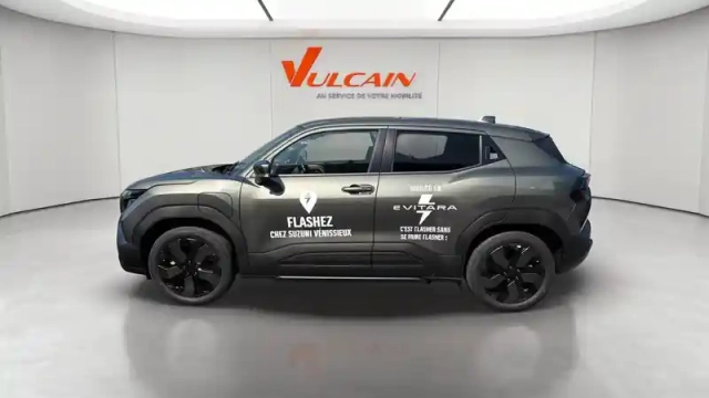 Suzuki Vitara e  61 kwh — photo 2